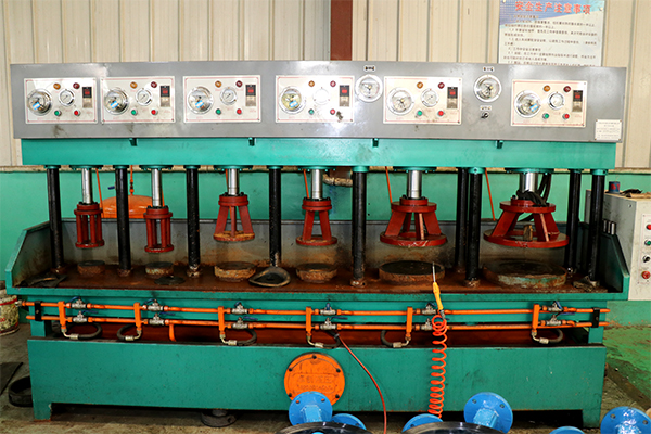 Small valve pressing equipment